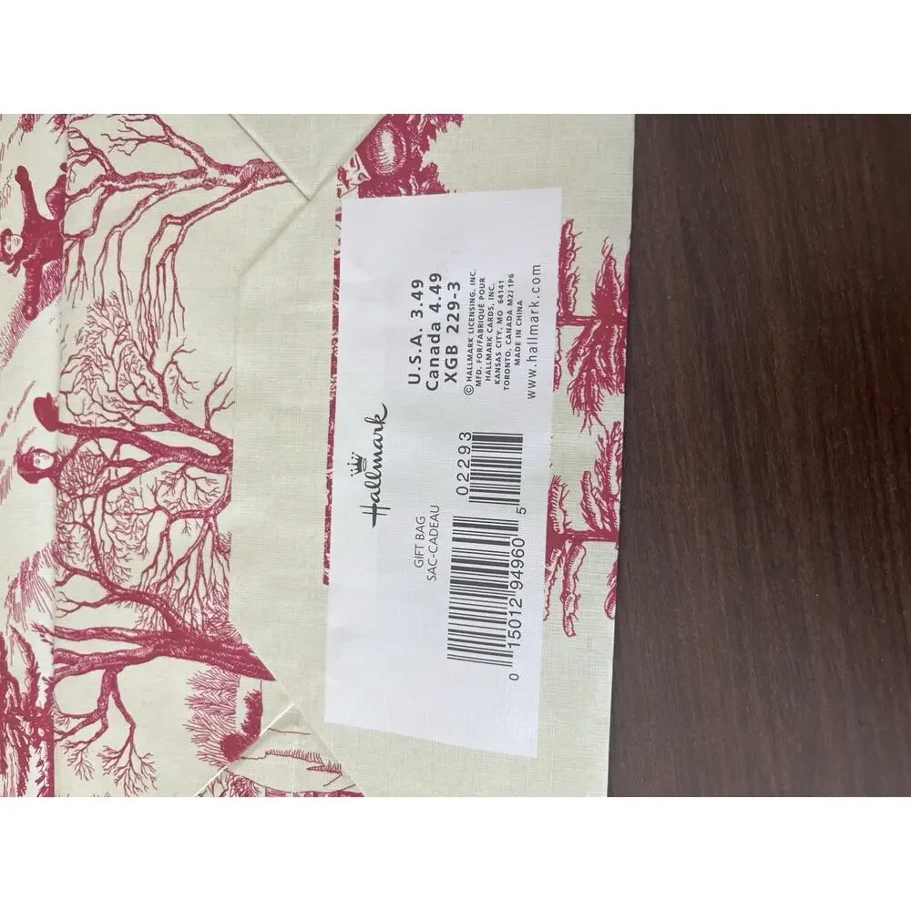VTG Christmas Hallmark Textured Paper Gift Bag Elegant Red Set Of 3 With Tag New